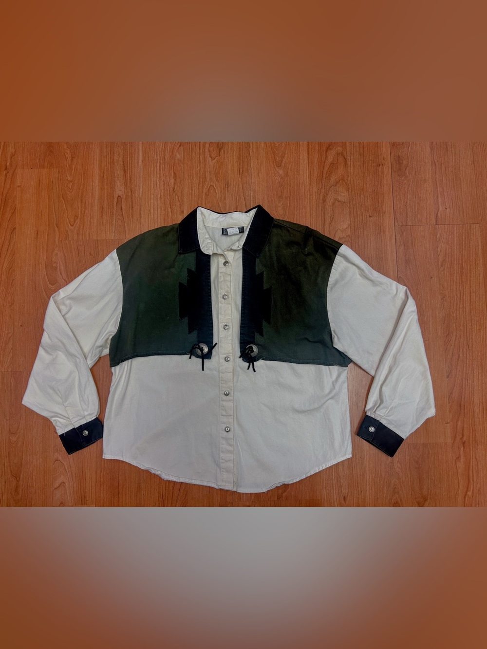VTG Roughrider Circle T  Cowgirl Western Rodeo Shirt Women’s Large Button Up